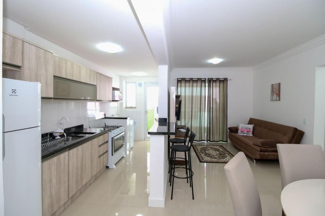 Apartmán Aluguel Apartamento 2 Quartos Piscina Bombas Sc 419 Bombinhas Exteriér fotografie
